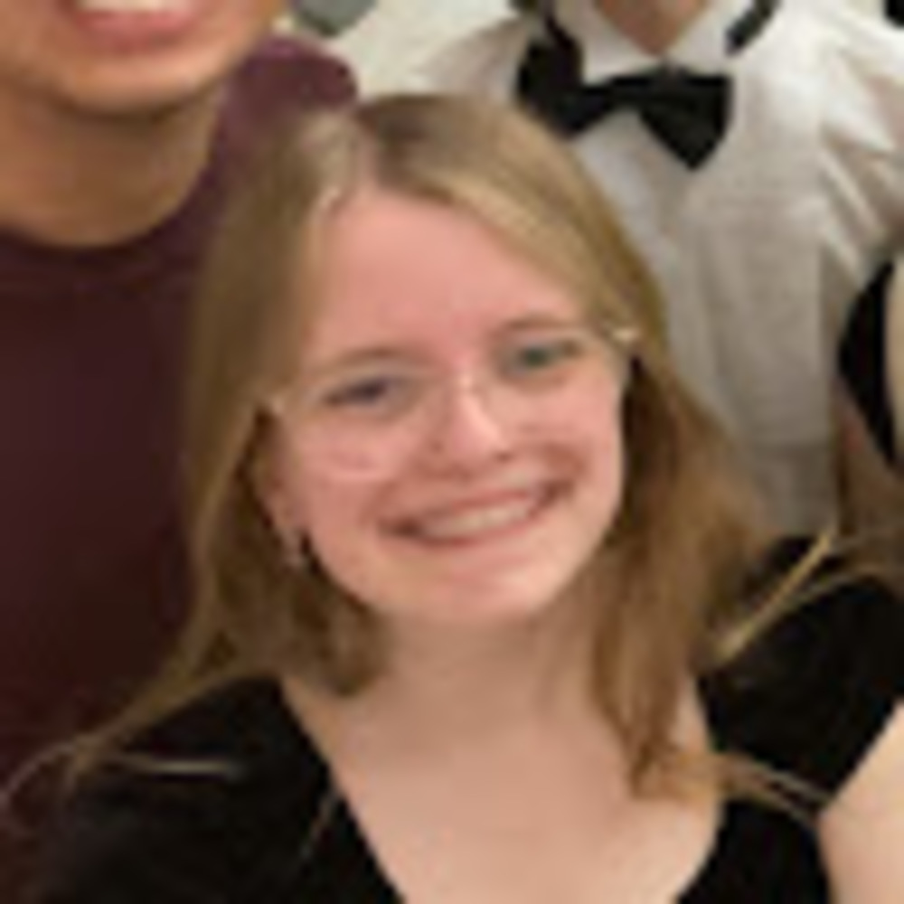 Meet your Posher, Liv